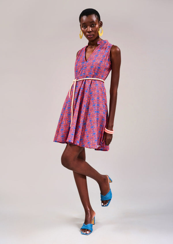 Model standing on one leg wearing the KAHINDO Houtbay Sleeveless Dress